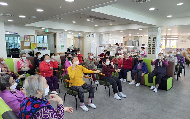 20230322135622_DqkE85pz.jpg_carousel_양천구주야간보호센터_성주데이케어센터,강서구주야간보호센터,신월동주간보호센터,신정동주간보호센터,목동주간보호센터